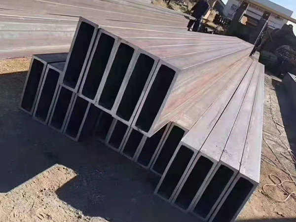 Seam rectangular canal continuously